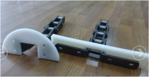 GLR conveyor chain with attachmentlight