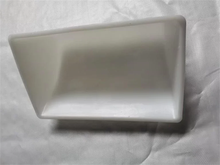 Cangilón elevador HDPE blanco para sistema transportador industrial