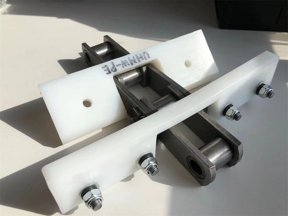 chain and hdpe flight.jpg