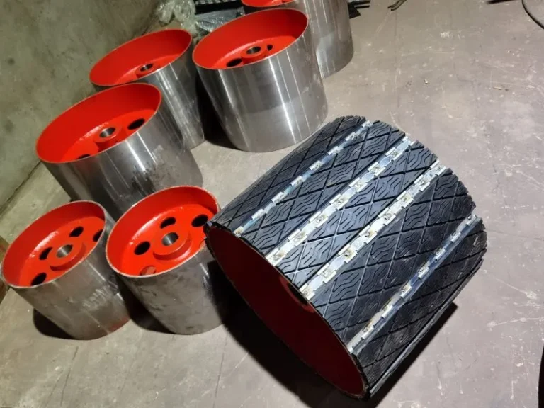 Poleas para elevadores con recubrimiento de caucho industrial