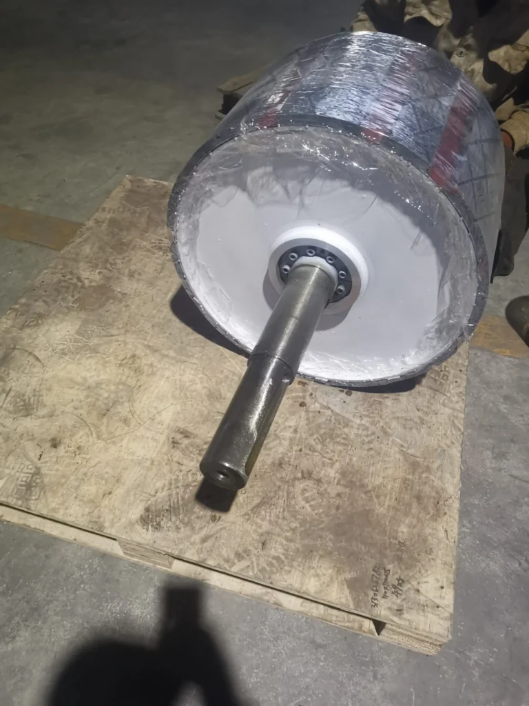 Polea para elevador de cangilones con eje de acero