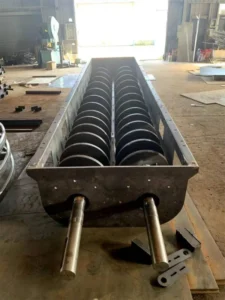 eje transportador helicoidal doble en canal para sistemas industriales